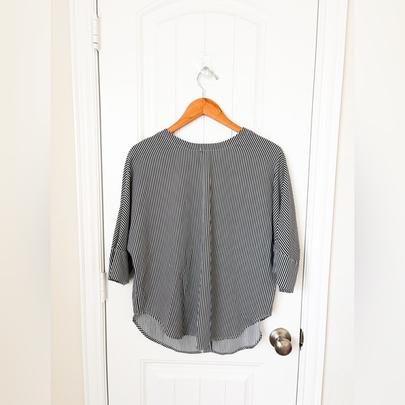 VETTA Boyfriend Shirt Striped Button Down Black White Size Small - Picture 3 of 3